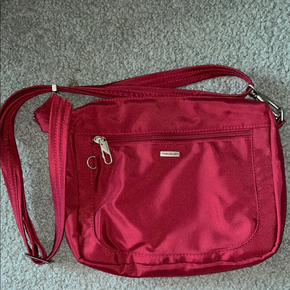 Travelon East/West Anti-Theft Crossbody Bag with Adjustable Strap